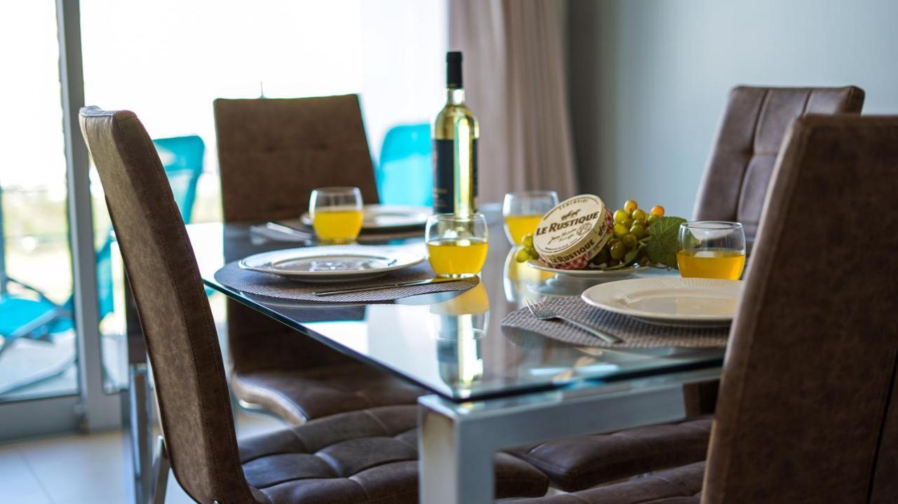 Terrace Apartment By Stay-Ici, Algarve Holiday Rental